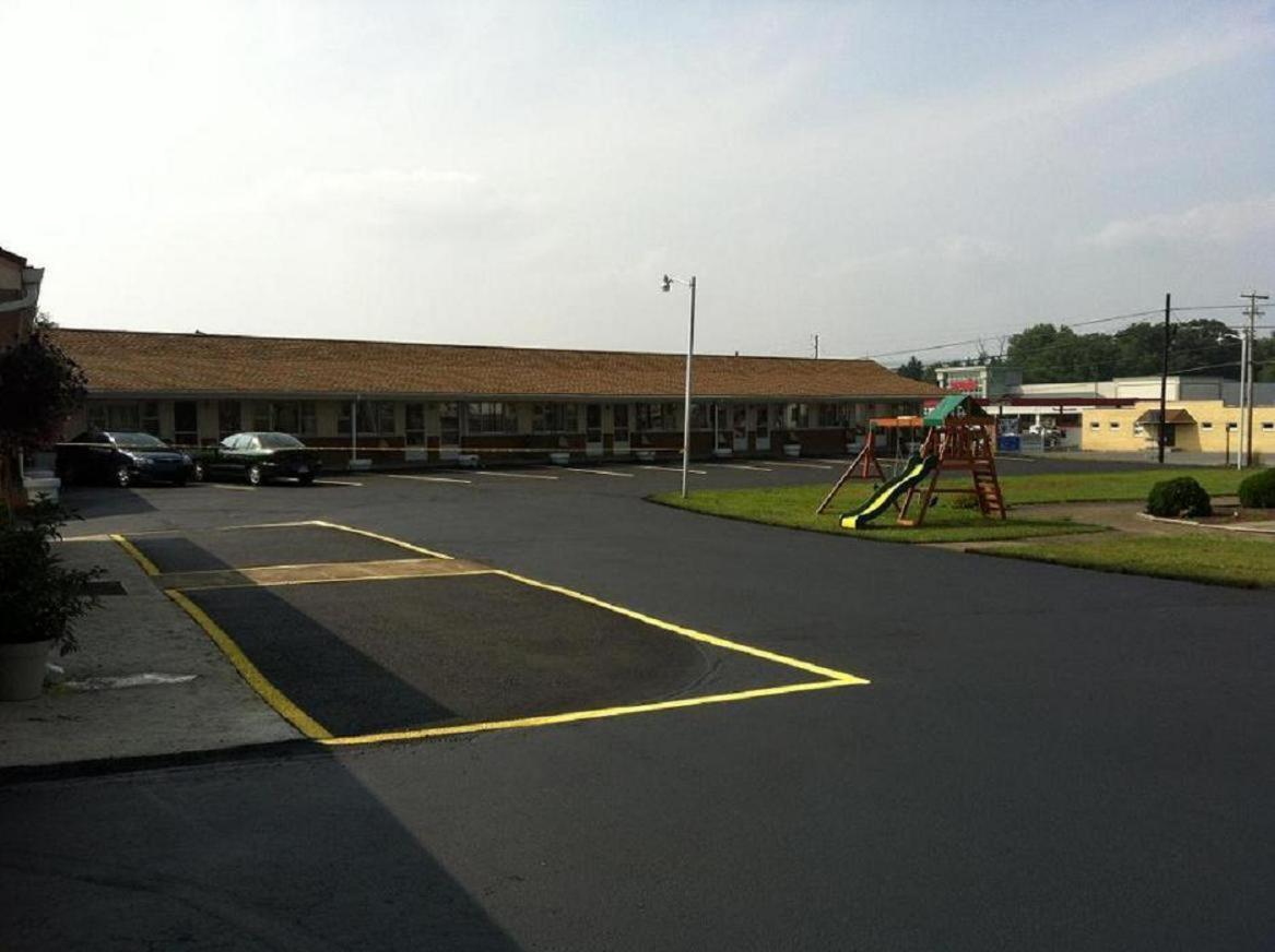 Budget Inn Mifflintown المظهر الخارجي الصورة