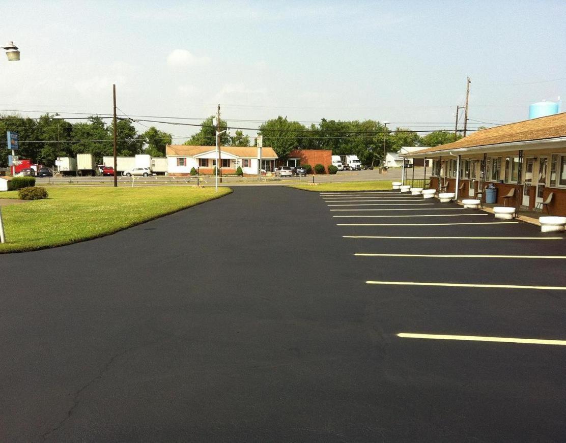 Budget Inn Mifflintown المظهر الخارجي الصورة